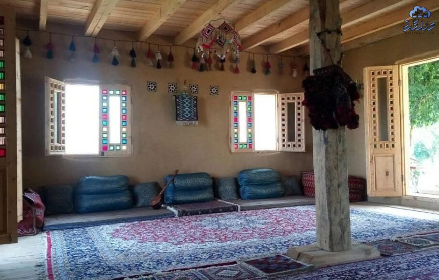 اقامتگاه بومگردی مه میان تنکابن