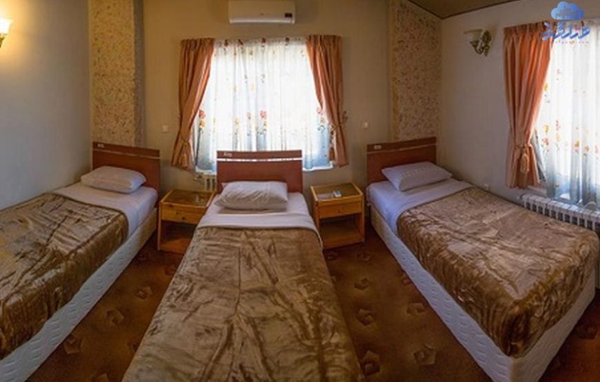 مهمانسرا جهانگردی چلندر نوشهر
