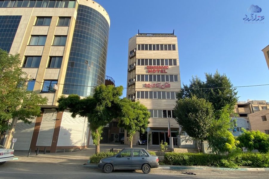 رزرو هتل زنده رود اصفهان