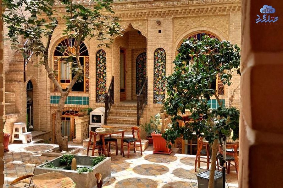 رزرو اقامتگاه سنتی فرهنگ قم