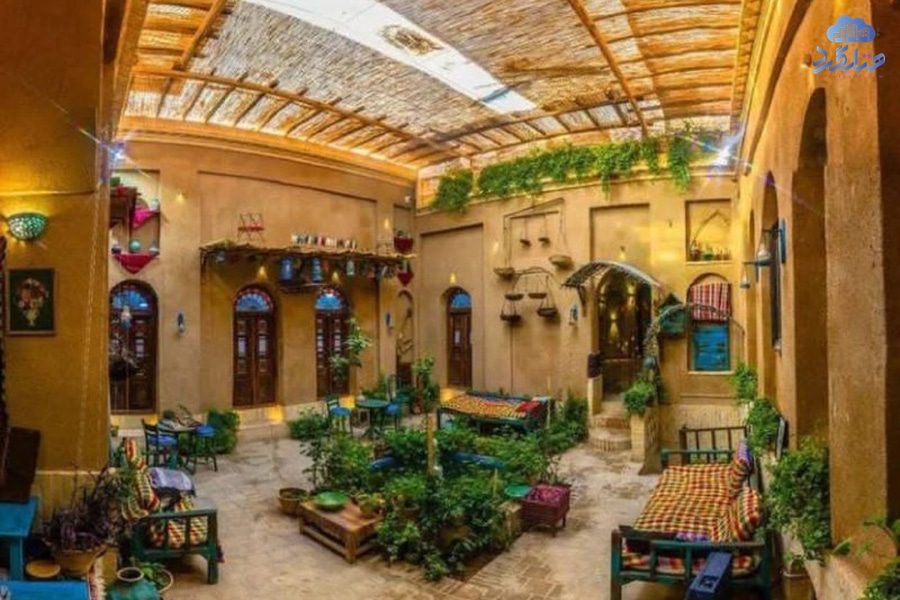 اقامتگاه بومگردی هشت یزد