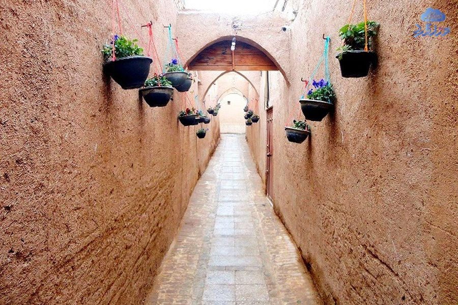 اقامتگاه بومگردی شعرباف یزد