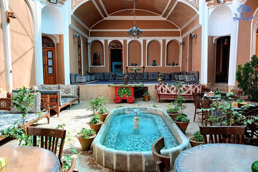 اقامتگاه سنتی شیخداد یزد