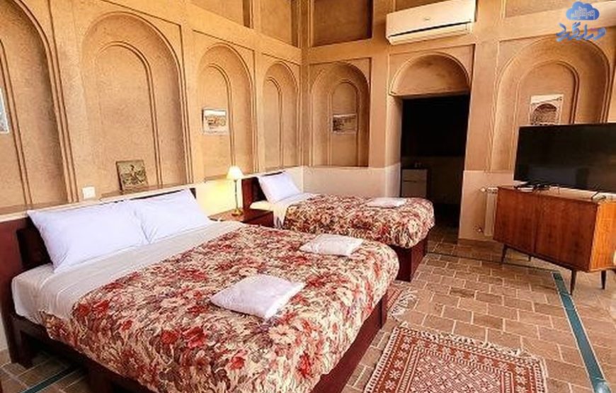 اقامتگاه بومگردی خانه سه نیک یزد