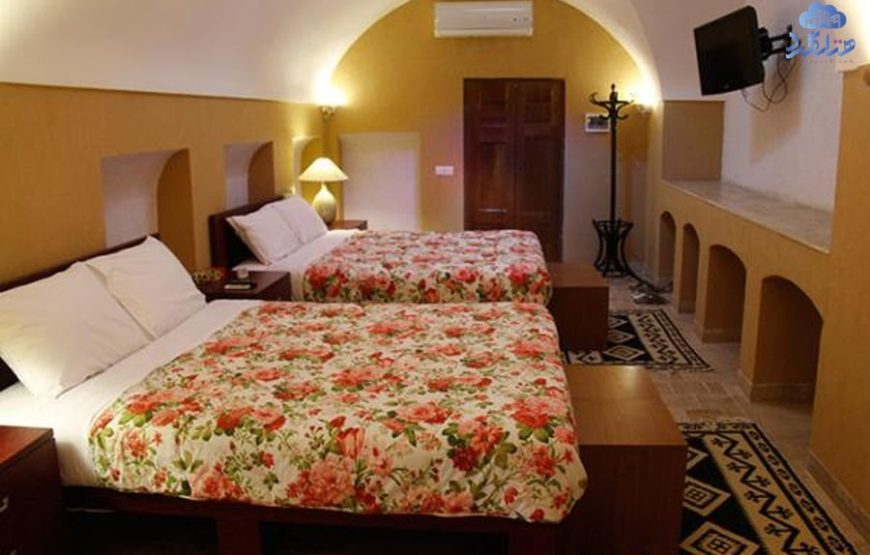 اقامتگاه بومگردی خانه سه نیک یزد