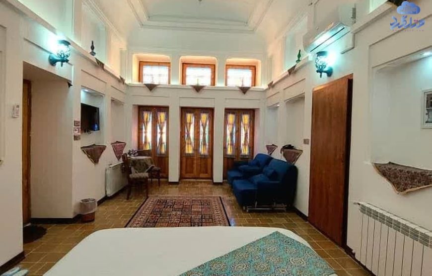 هتل بوتیک سنتی عمارت مالمیر یزد