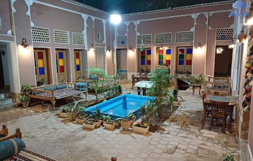 اقامتگاه سنتی علی بابا یزد