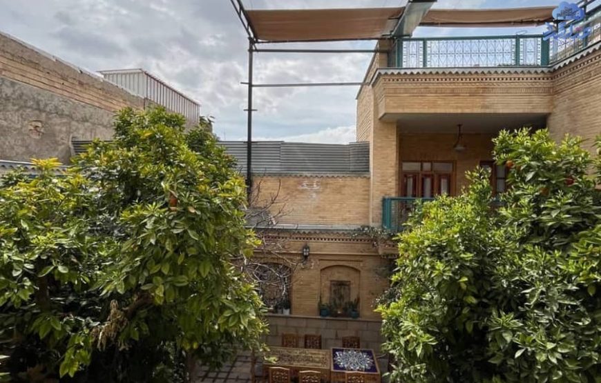 اقامتگاه سنتی عمارت جمشیدیه شیراز