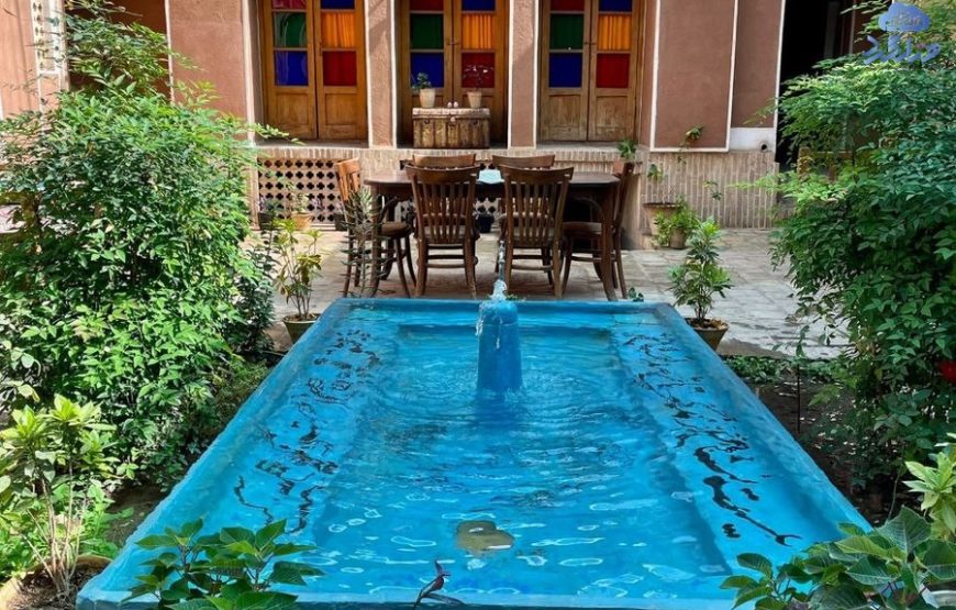اقامتگاه سنتی علی بابا یزد