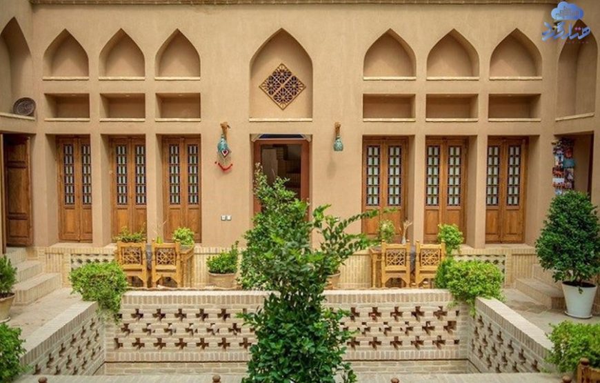 اقامتگاه سنتی یزدان گرد یزد