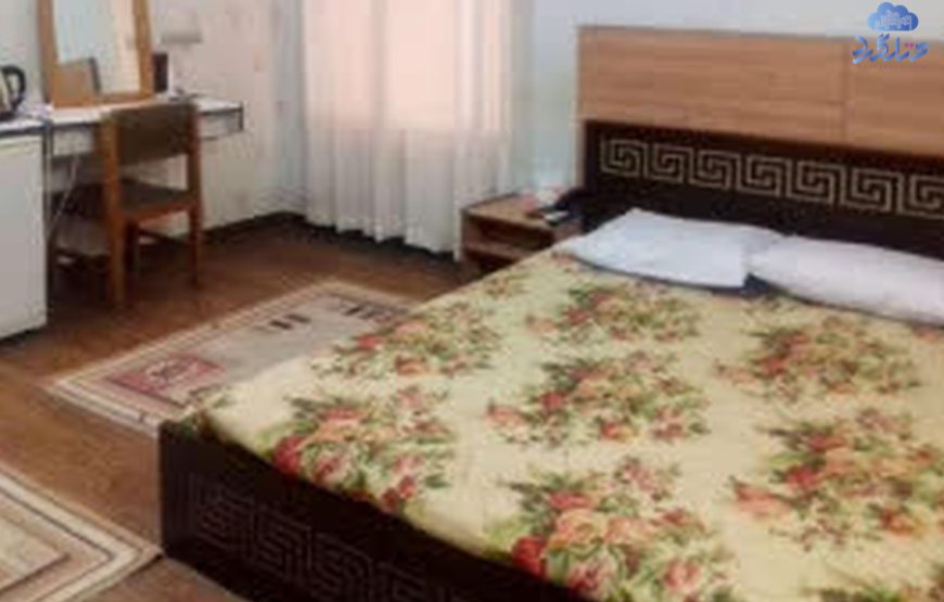 اتاق دو تخته برای یک نفر (اقامت با صبحانه)