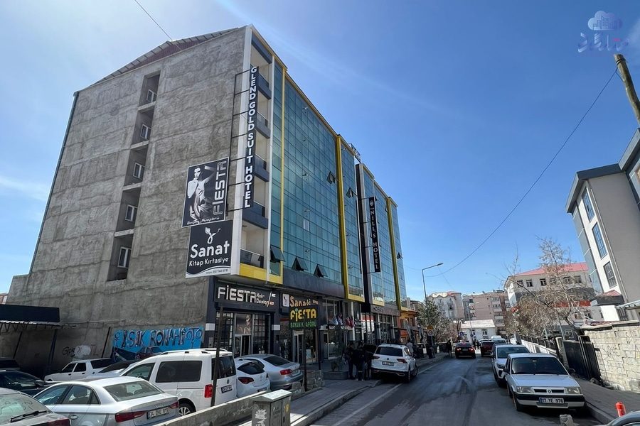 سوئیت آپارتمان گلندگلدسوئیت(GlendGoldSuit) وان