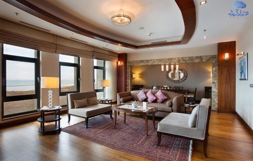 هتل دابل تری بای هیلتون (DoubleTree by Hilton) وان